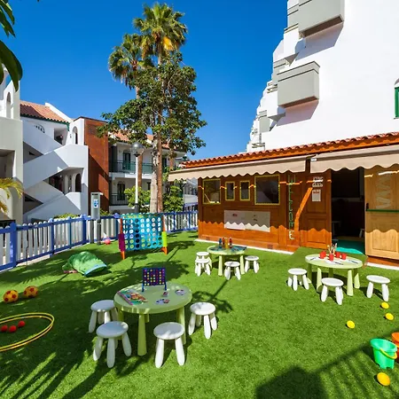 Playaolid Suites & Apartments-2