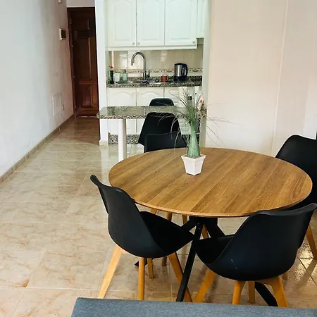 El Medano La Ola. Cabezo Beach 2 Rooms Parking Place-3
