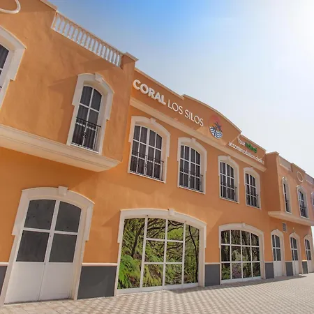 Coral Los Silos - Your Natural Accommodation Choice-3