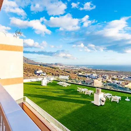 Los Menores Sea View-3
