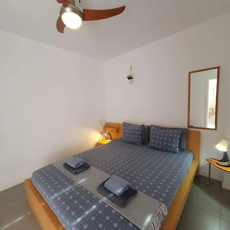 Alquilaencanarias-Medano Los Martines Beachfront A-2
