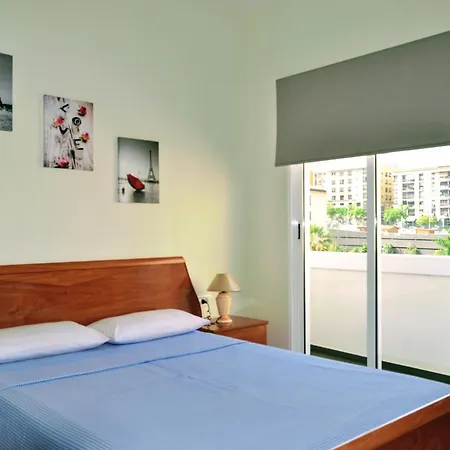 Urban Flat-2