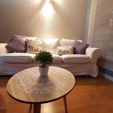 Cozy Santa Cruz City Escape-2