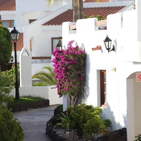 Ona Beverly Hills Suites-3