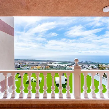 Los Menores Sea View-2