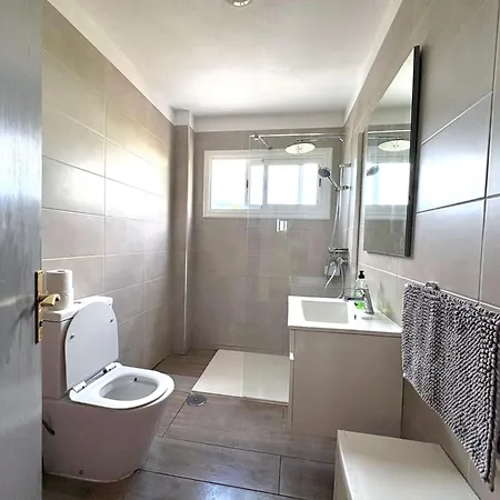 Garden City Costa Adeje 1 Bedroom Apartment Large Balcony Close To Beach-3