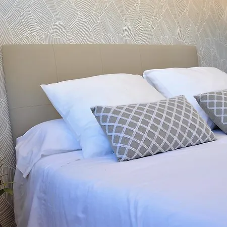 Apartamento En La Rambla Con Piscina-3