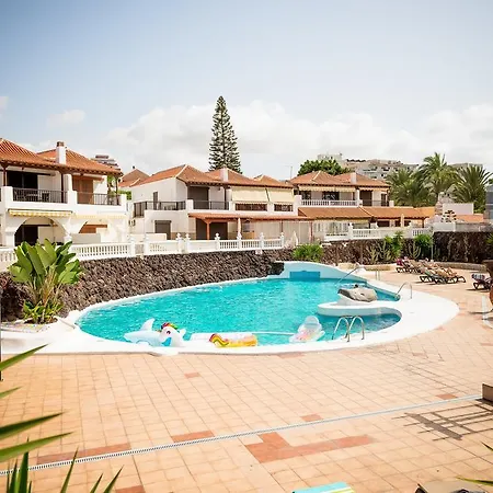 Sunny Large Terrace Apartment In Center Of Las Americas-2