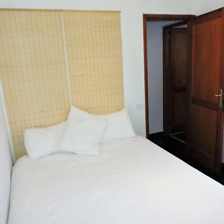 3Br Townhouse In The Heart Of Santa Cruz - Next To La Paz Tram Stop-2