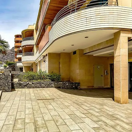 Los Gigantes 1 Bed Stylish Apartment-3