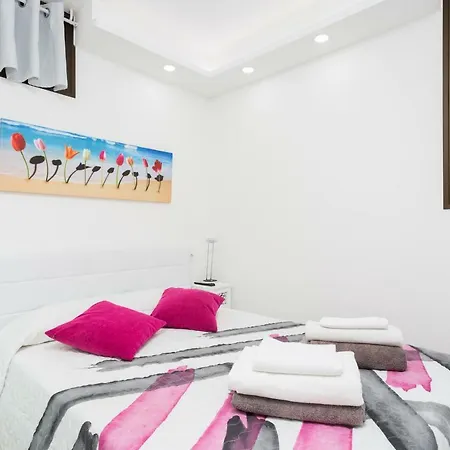 241 Quiet Bungalow With Terrace-3