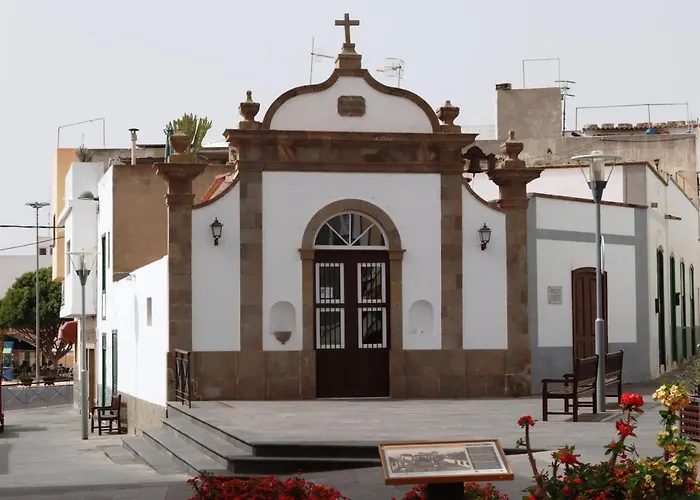 La Casa De Montse Vivienda Vacacional Playa De La Tejita El Médano con Piscina