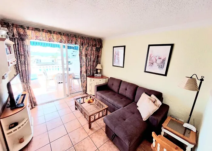 First Line Villa Floor Studio Apartment With Amazing Sea View Air Conditioned Just 50M From The Beach Costa Adeje 