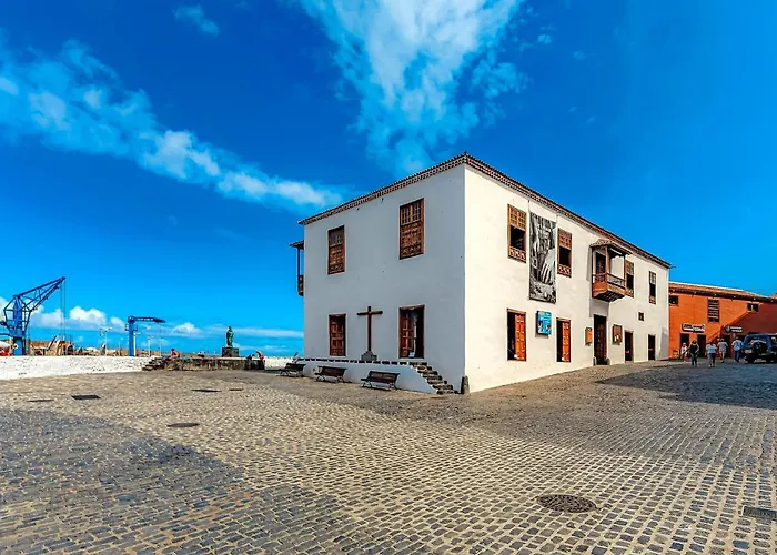 Home2Book Central Studio Near Playa Del Muelle Puerto de la Cruz  che accetta animali