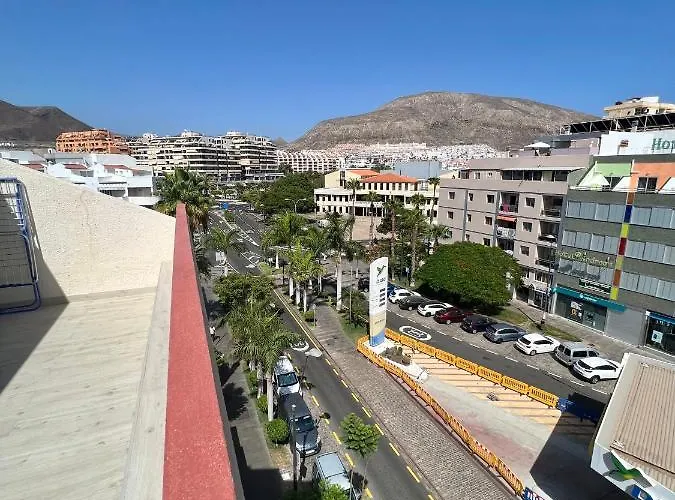 Los Cristianos ||