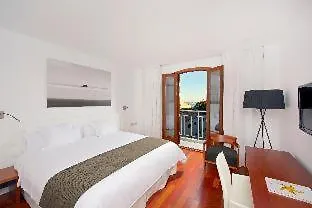 Santa Cruz de Tenerife hotels near Rambla de Santa Cruz