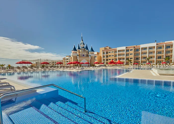 Costa Adeje (Tenerife) Hotels near Tenerife Sur Airport (TFS)