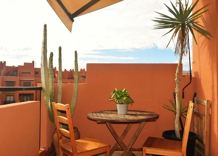 Ferienwohnung Alquilaencanarias El Medano Sotavento A, Terrace & Pool