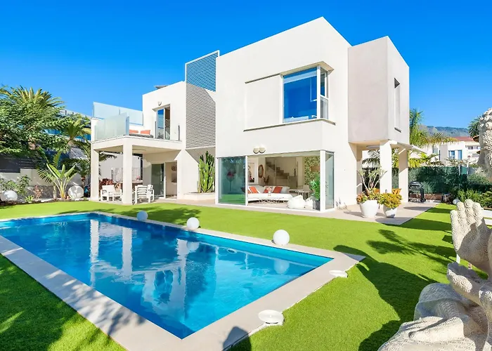 Villa Oasis Buddha Garden By Sunkeyrents Costa Adeje  acceptant les animaux