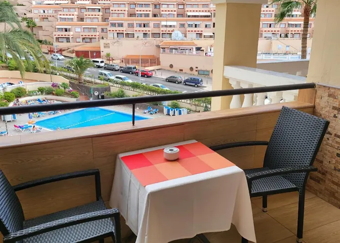 Haustierfreundliches Tropic Apartments En Castle Harbour Los Cristianos 