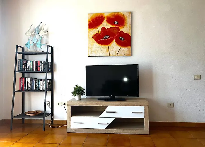 Garden City Costa Adeje 1 Bedroom Apartment Large Balcony Close To Beach Playa de las Américas acceptant les animaux