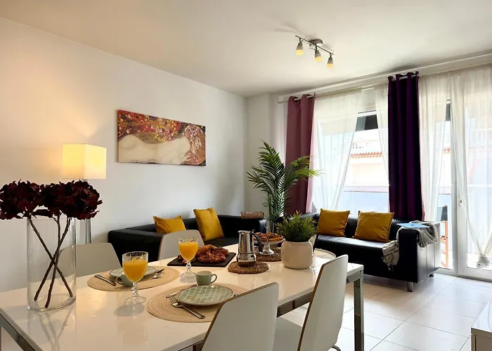 Hortensia Suites Apartments, Los Cristianos, Tenerife che accetta animali