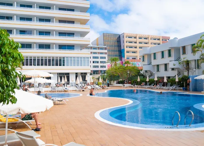Die 6 besten Wellnesshotels in Playa de las Américas für eine erholsame Auszeit