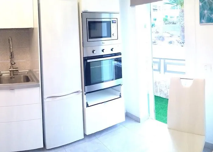 Modern Apartment close Las Vistas Los Cristianos 