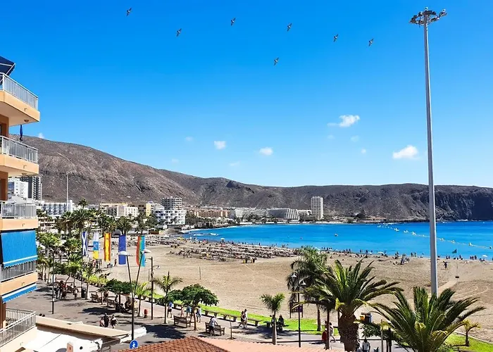Pet friendly La Maricita Cristianos - Beach Front & Sea View Los Cristianos 