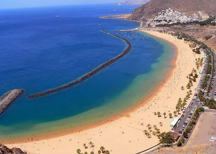 3Br Townhouse In The Heart Of Santa Cruz - Next To La Paz Tram Stop Santa Cruz de Tenerife