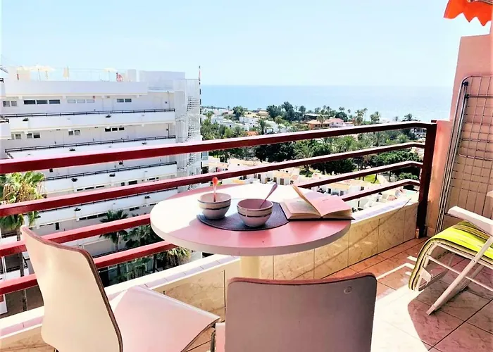 Sea Breeze In Playa De Las Americas With Parking