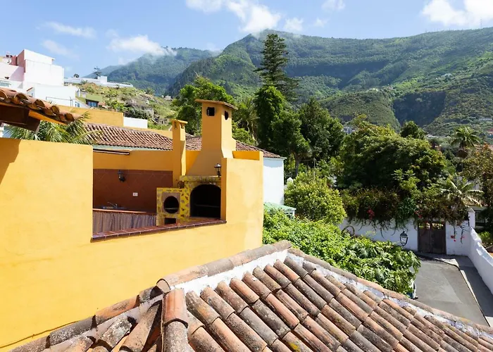 Canarian House With Views And Pool Los Realejos con Piscina